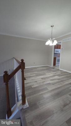 Empty room, Interior, Pendant Lights, Wood Texture Flooring