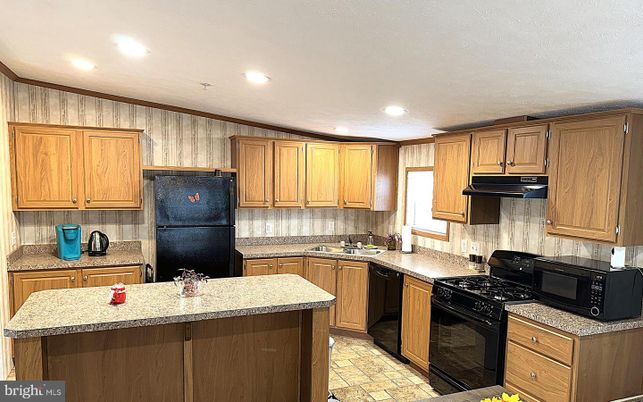 Interior, Kitchen, Recessed Lighting