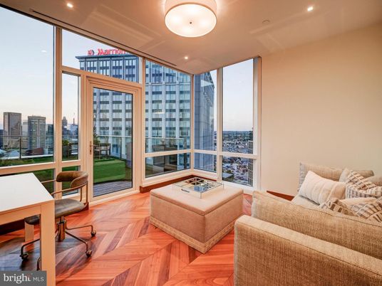 Home Office, Interior, Living room, Recessed Lighting, Wood Texture Flooring