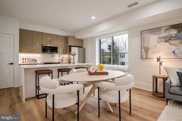 Dining room, Interior, Kitchen, Recessed Lighting, Stainless Steel Appliances, Wood Texture Flooring