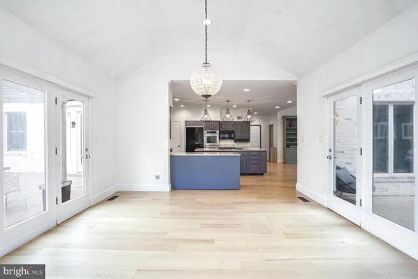 Chandelier, Interior, Kitchen, Pendant Lights, Recessed Lighting, Stainless Steel Appliances, Wood Texture Flooring