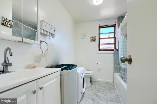 Bathroom, Interior, Marble, Washer