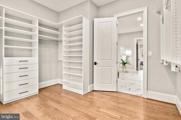 Interior, Marble, Recessed Lighting, Walk-in Closets, Wood Texture Flooring