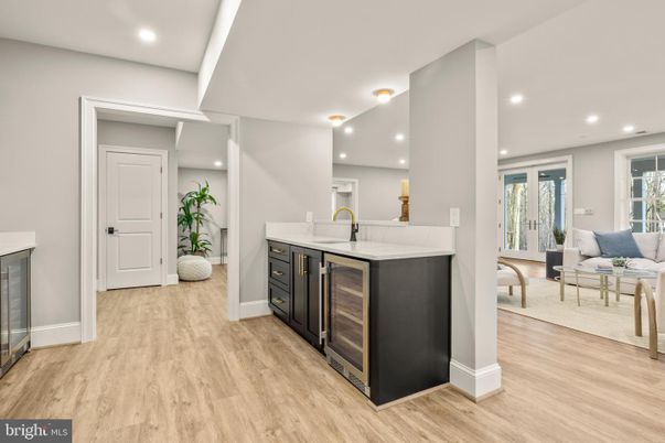 Interior, Kitchen, Living room, Recessed Lighting, Wood Texture Flooring