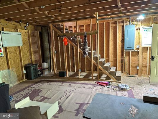 Interior, Wooden Beams, Wooden Walls