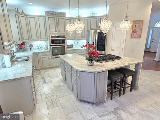 Chandelier, Interior, Kitchen, Marble, Recessed Lighting, Stainless Steel Appliances