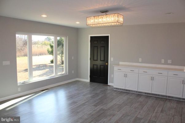 Chandelier, Empty room, Interior, Recessed Lighting, Wood Texture Flooring