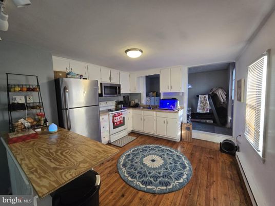 Interior, Kitchen, Wood Texture Flooring