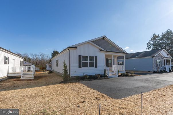 Backyard, Detached Garage, Exterior