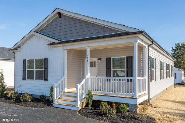 Exterior, Facade, American Craftsman