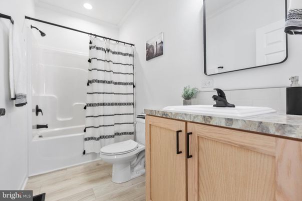 Bathroom, Interior, Recessed Lighting, Wood Texture Flooring