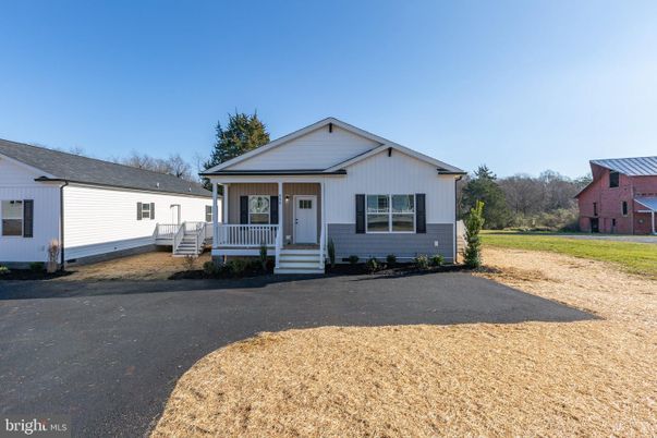 Backyard, Exterior, Facade, Farmhouse