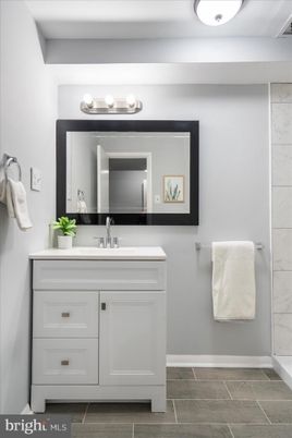 Bathroom, Interior, Marble Walls