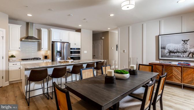 Dining room, Interior, Kitchen, Recessed Lighting, Stainless Steel Appliances, Wood Texture Flooring