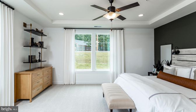 Bedroom, Interior, Recessed Lighting