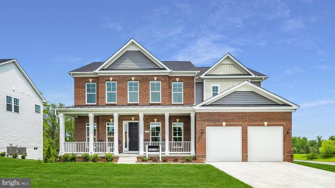 Attached, Exterior, Facade, Brick Facade, Brick Traditional