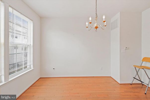 Chandelier, Empty room, Interior, Wood Texture Flooring