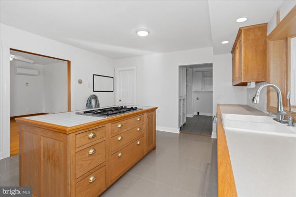 Interior, Kitchen, Recessed Lighting, Tile Countertops