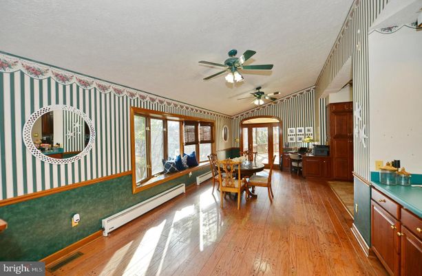Dining room, Interior, Wood Texture Flooring