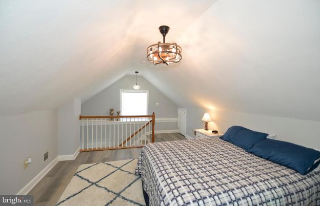Bedroom, Interior, Pendant Lights, Wood Texture Flooring