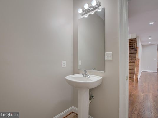 Bathroom, Interior, Recessed Lighting, Wood Texture Flooring