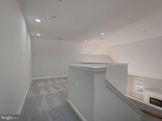 Fireplace, Interior, Recessed Lighting