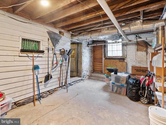 Interior, Wooden Beams, Wooden Walls