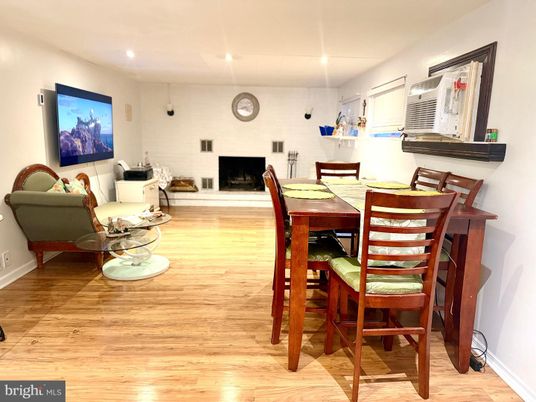 Dining room, Fireplace, Interior, Recessed Lighting, Wood Texture Flooring