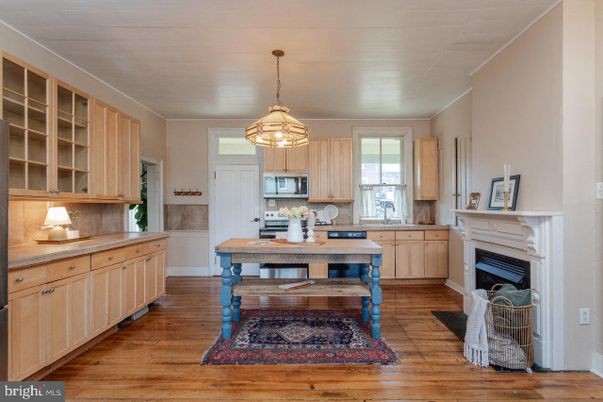 Fireplace, Interior, Kitchen, Pendant Lights, Wood Texture Flooring
