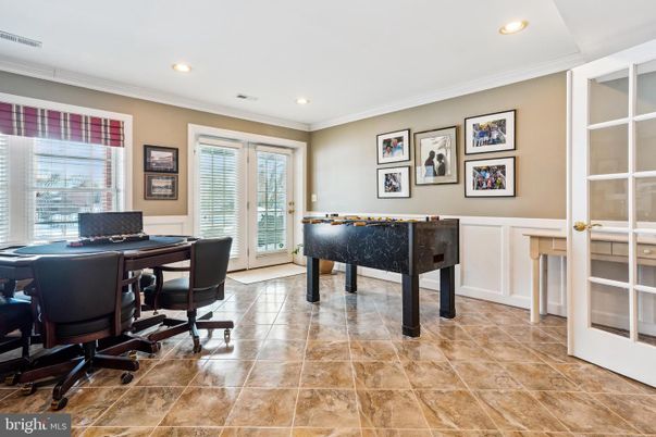 Game Room, Home Office, Interior, Recessed Lighting
