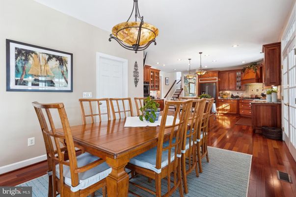 Dining room, Interior, Kitchen, Pendant Lights, Recessed Lighting, Wood Texture Flooring