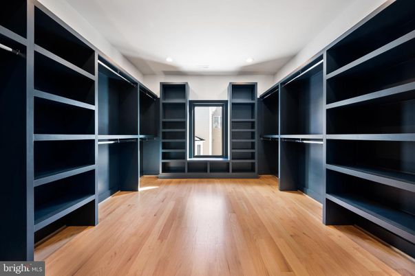 Interior, Recessed Lighting, Walk-in Closets, Wood Texture Flooring