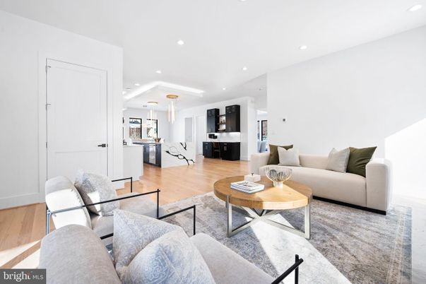 Interior, Kitchen, Living room, Pendant Lights, Recessed Lighting, Wood Texture Flooring