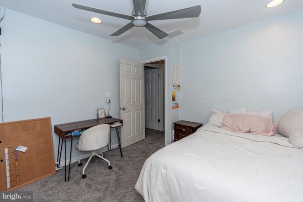 Bedroom, Home Office, Interior, Recessed Lighting