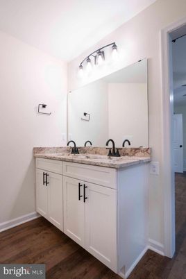 Bathroom, Dual Sink Vanities, Interior, Wood Texture Flooring