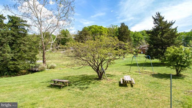 Backyard, Exterior, Playground
