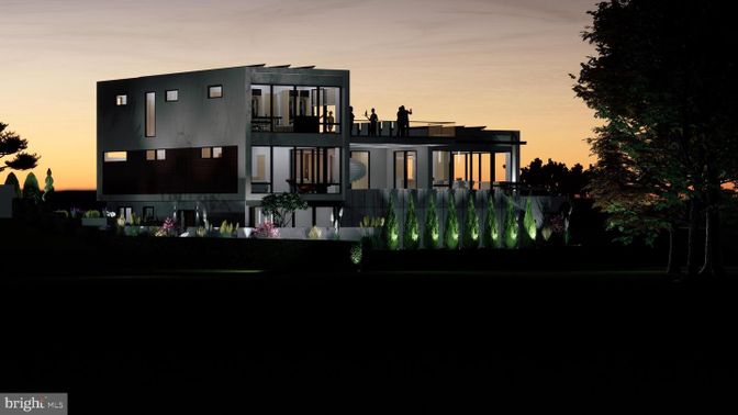 Backyard, Exterior, Facade, Modern