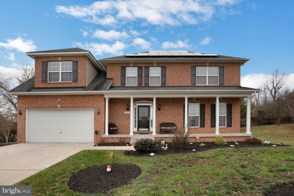 Attached, Exterior, Facade, Brick Facade, Solar Panels, Georgian