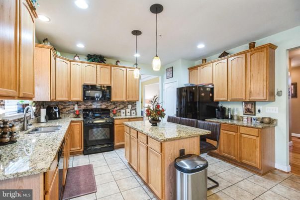 Interior, Kitchen, Pendant Lights, Recessed Lighting