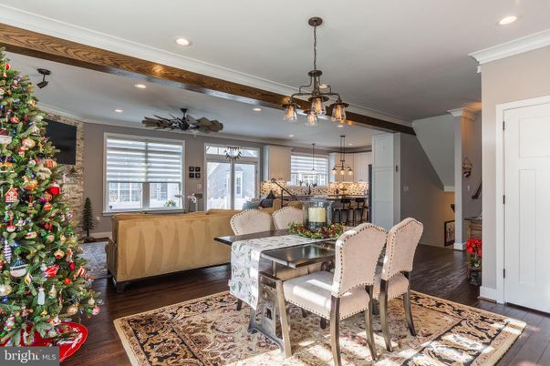 Dining room, Interior, Kitchen, Living room, Pendant Lights, Recessed Lighting, Wood Texture Flooring