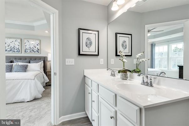 Bathroom, Bedroom, Dual Sink Vanities, Interior, Recessed Lighting