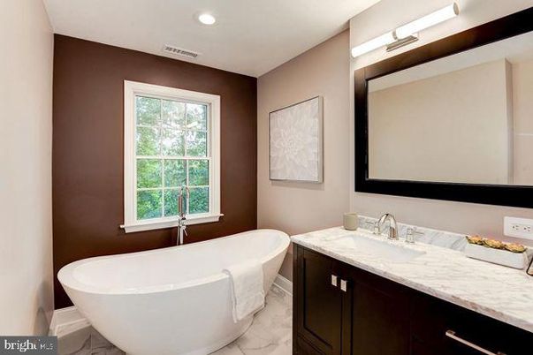 Bathroom, Free Standing Baths, Interior, Marble, Recessed Lighting