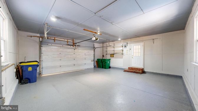 Garage, Interior, Recessed Lighting