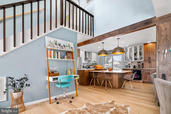 Dining room, Interior, Kitchen, Pendant Lights, Recessed Lighting, Wood Texture Flooring