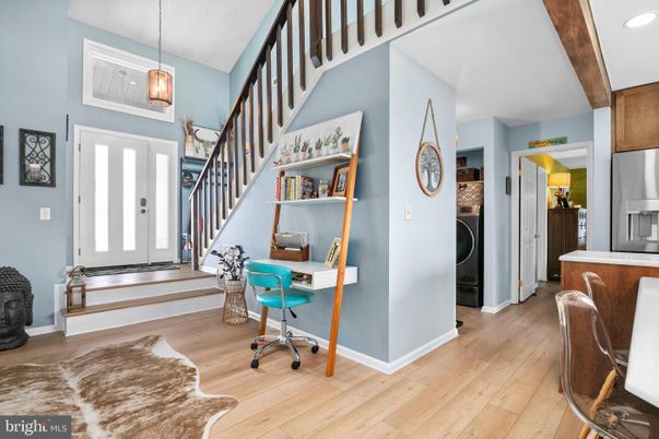 Home Office, Interior, Pendant Lights, Recessed Lighting, Wooden Beams, Wood Texture Flooring