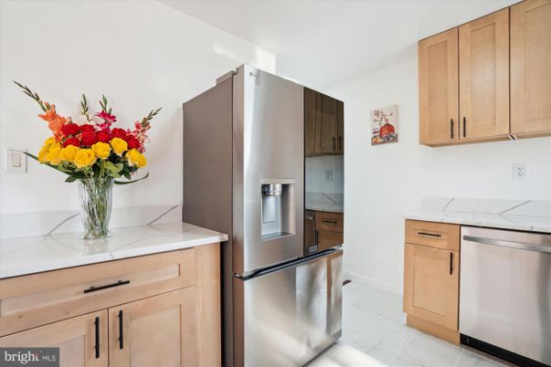 Interior, Kitchen, Marble, Stainless Steel Appliances