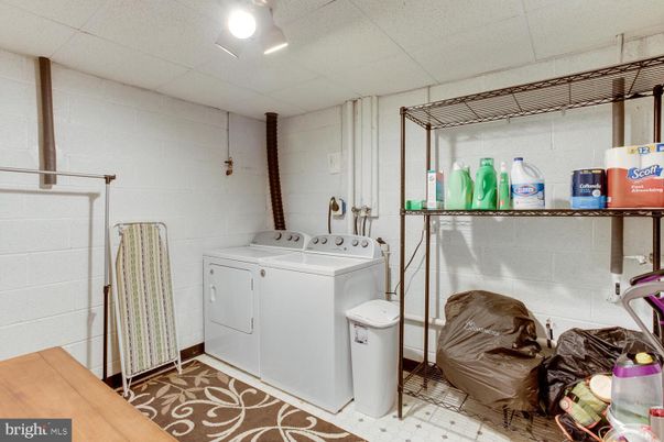 Interior, Washer