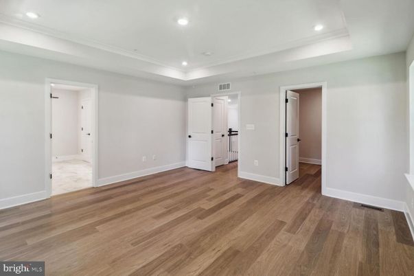 Empty room, Interior, Marble, Recessed Lighting, Wood Texture Flooring