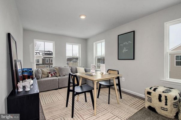 Dining room, Interior, Living room, Recessed Lighting