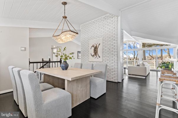 Chandelier, Dining room, Interior, Living room, Wood Texture Flooring
